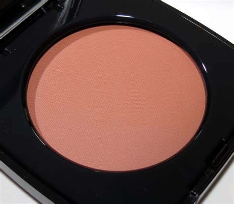 le blush creme de chanel 61 destiny